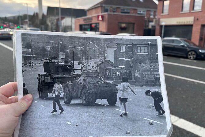 2 Hour Private Belfast Taxi Cab Tour of Troubles & Peace walls - Why Belfast’s black taxi tours matter
