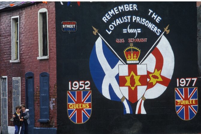 2 Hour Terror and Mural History Belfast taxi Private Tour - Key points to know before you book