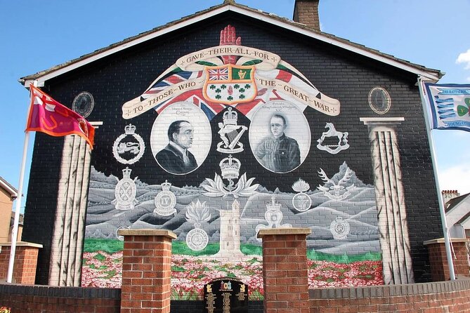 2 Hours Republican & Loyalist Mural Black Taxi Tour from Belfast - What the £103.06 price buys you