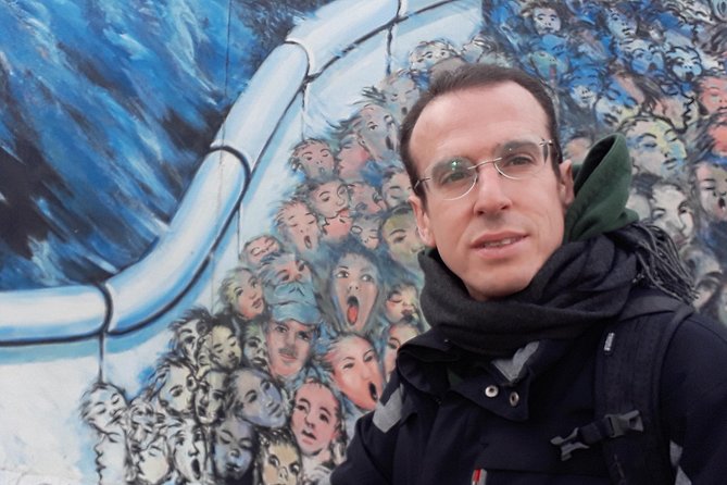 Alternative Berlin Private Tour with Jacob - Graffiti and Squats - What the Private Format Adds