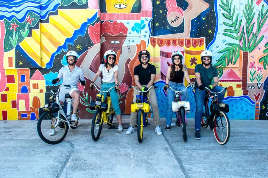 Argelès-sur-Mer: a guided Solex ride to discover street art - Why a Solex works for street art in Argelès-sur-Mer