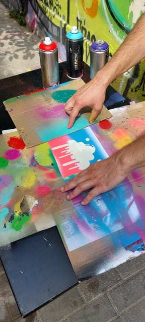 Athens: Graffiti Workshop and Tote Bag Painting Experience - Who will enjoy this most