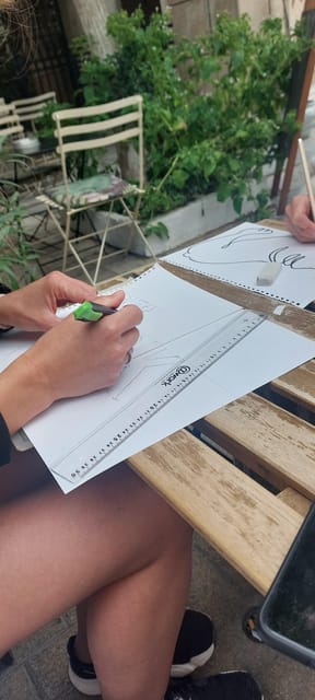 Athens: Graffiti Workshop and Tote Bag Painting Experience - Practical details for a smoother session