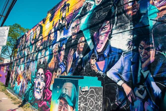 Austin Street Art and Street Food Tour with Local Guide - Why the small group and guide matter