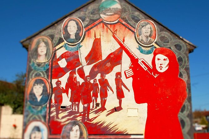 Award Winning Private 2 Hour Belfast Political Black Taxi Tour - The peace wall and Belfast’s divided streets
