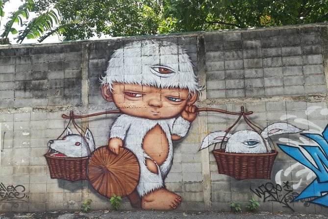 Bangkok Heritage & Street Art Private Walking Tour - Wat Suan Phlu and the quieter side of Charoen Krung