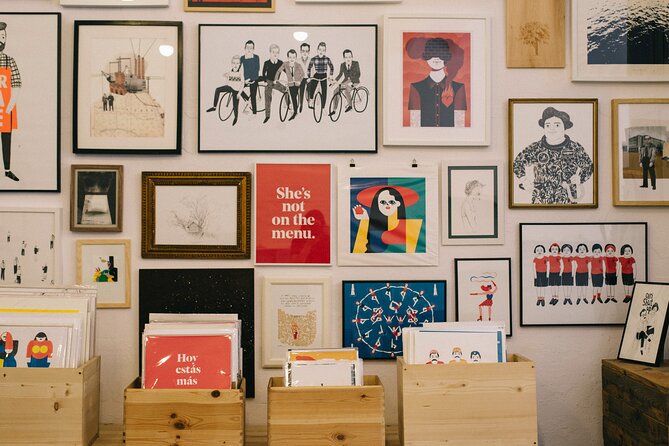 Barcelona Art & Wine: Galleries, Studios & Street Art - Ending with wine at Artquemy Gallery + Lab