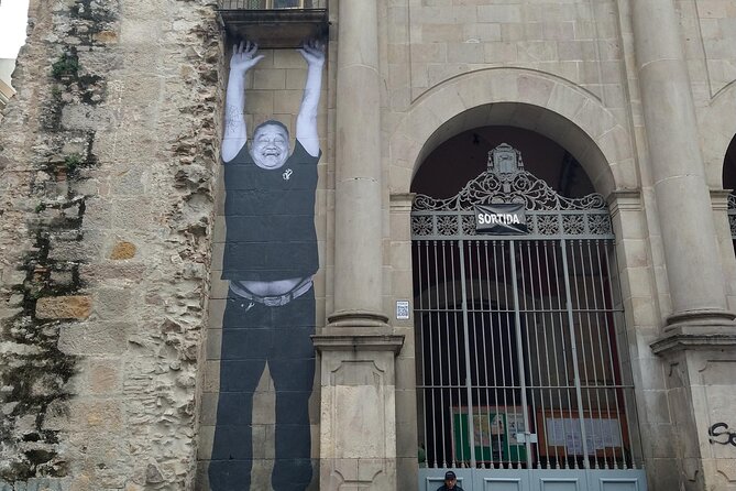 Barcelona Art & Wine: Galleries, Studios & Street Art - Who should book this experience?