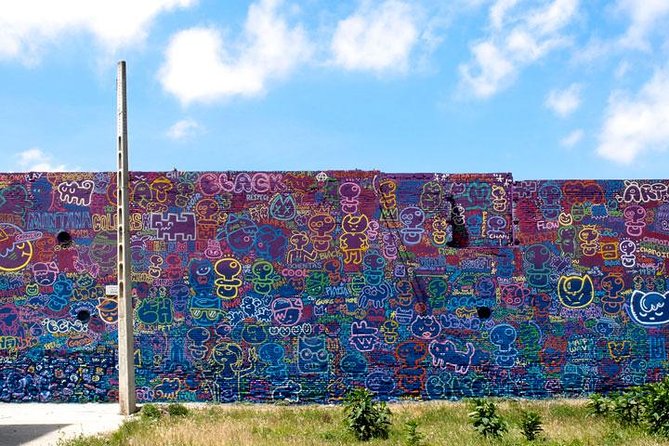 Barcelona Street Art and Graffitti Bicycle Tour - Why Poblenou makes this bike tour different