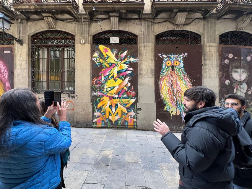 Barcelona: Street Art & Visit to Galleries Tour - Keith Haring’s Mural del Sida