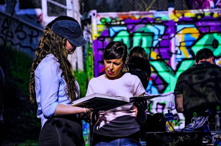 Basel: Graffiti & Urban Art Workshop with Snacks & Drinks - Who should book this Basel workshop?