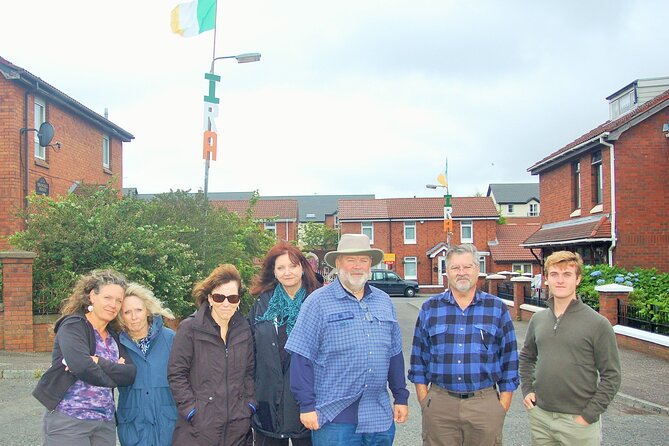 Belfast history of terror & mural 1 hr express private taxi tour - The old jail and Belfast’s prison history