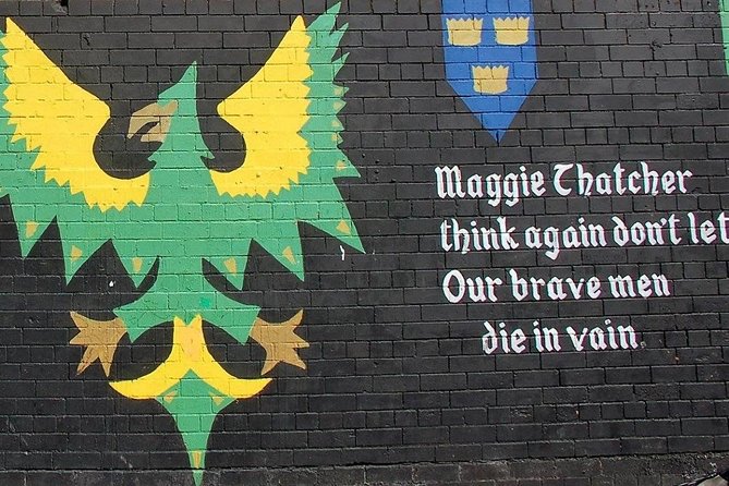 Belfast history of terror & mural 1 hr express private taxi tour - The Bobby Sands mural and Falls Road
