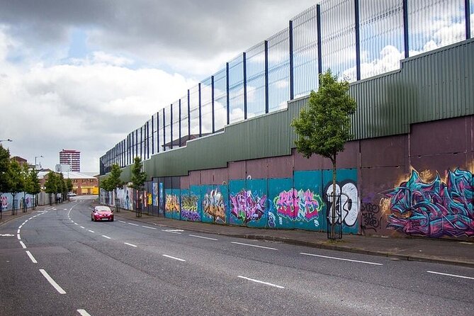 Belfast Political & Murals Tour - A Private Tour With a Local Driver-Guide