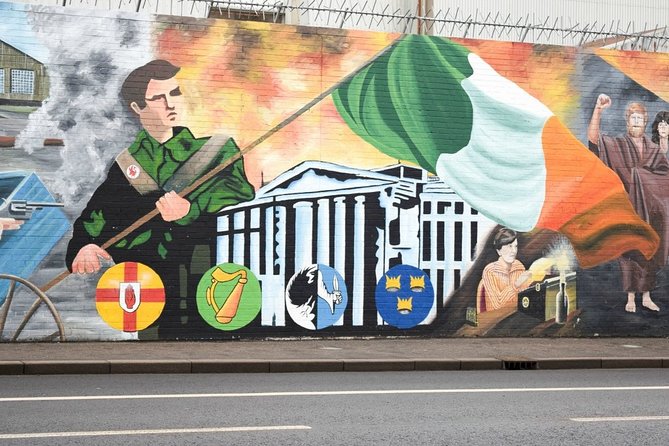 Belfast's Political Mural Taxi Tour - Why Belfast’s murals deserve your attention