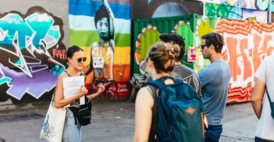 Berlin: City Street Art Guided Walking Tour - The walking pace and transport question