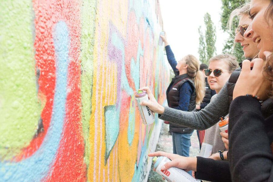 Berlin: Graffiti Workshop at the Berlin Wall - Why painting the Berlin Wall feels different