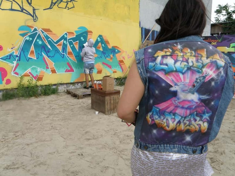 Berlin Graffiti Workshop For Groups & Team-Buildings - The professional photo finish