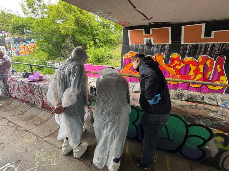 Berlin Graffiti Workshop For Groups & Team-Buildings - What the $401 group price means