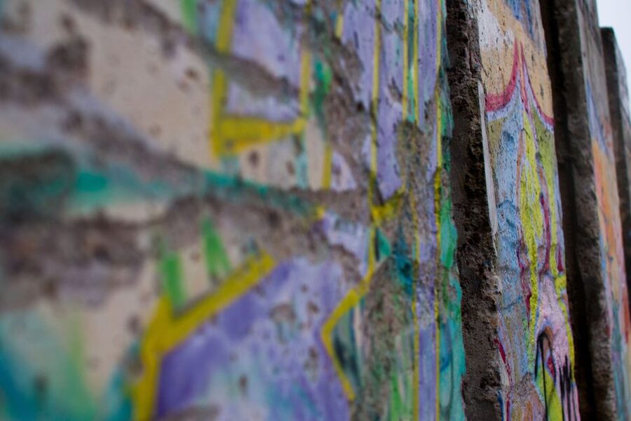 Berlin : Private Street Art Walking Tour (Private Tour) - Starting from your accommodation in Berlin