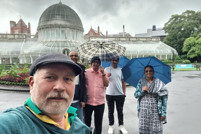 Best of Belfast Driving Taxi Tour with Political Murals - Stormont’s hilltop view and Northern Ireland’s government
