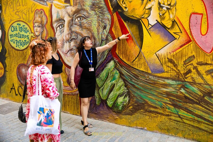 Best Street Art in Valencia Walking Tour - Ending among Velluters’ massive murals
