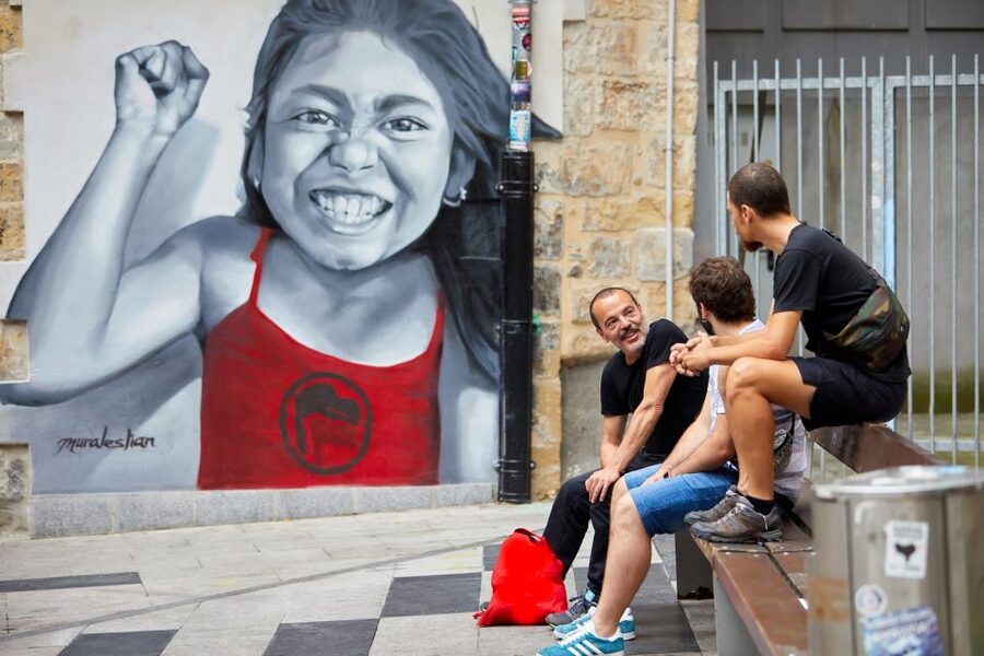 Bilbao: Art District Walking Tour - Bilbao’s art story starts in La Vieja