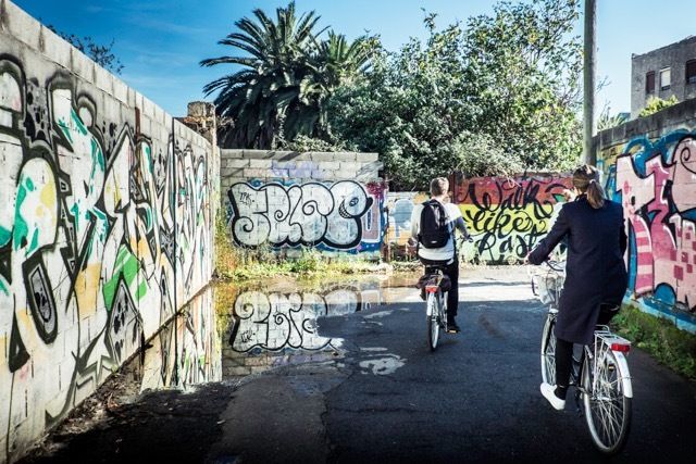 Bilbao: Street Art Small Group E-Bike Tour - Who should book this tour