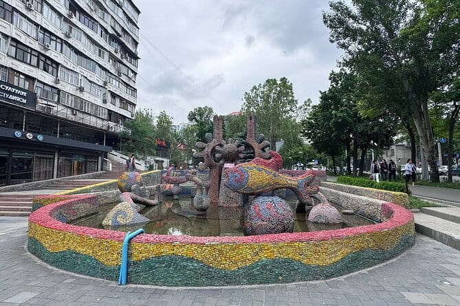 Bishkek Street Murals , Mosaics Arts and Kyrgyz Nomadic History - GUM Chynar Mall and Slam Dunk on Trash
