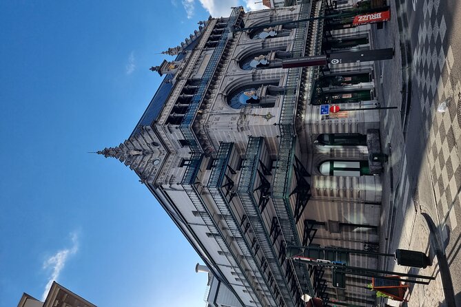 Brussels through its comics murals - Tintin, the Smurfs, Lucky Luke, and beyond