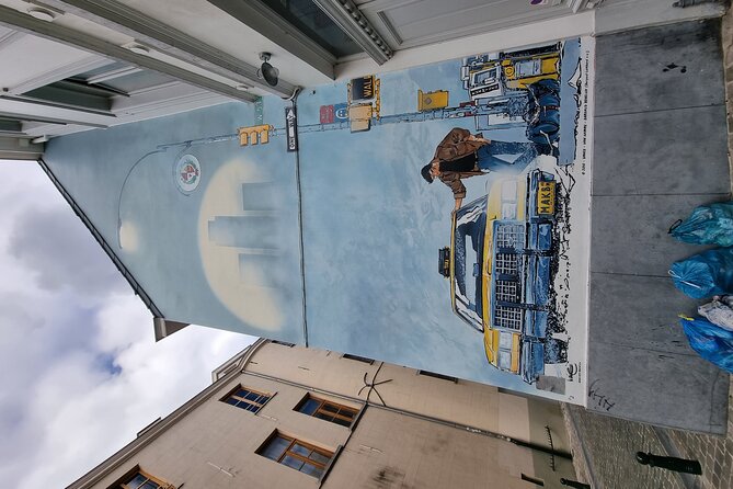 Brussels through its comics murals - Brussels beyond the painted walls