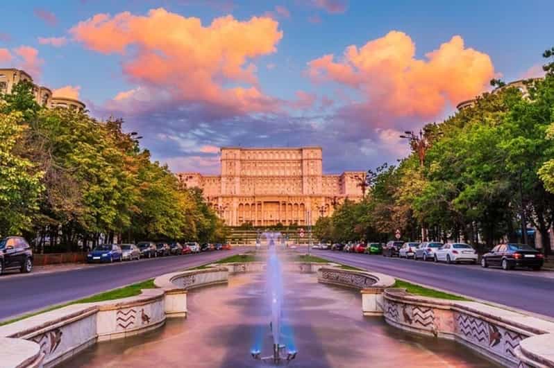 Bucharest : Street Art Walking Tour With A Guide - Fabrica Club and Bucharest’s creative side
