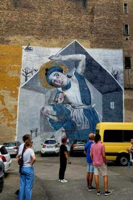 Budapest: Alternative Street Art & Jewish Tour - Starting beneath the blue umbrella at St. Stephen’s Basilica