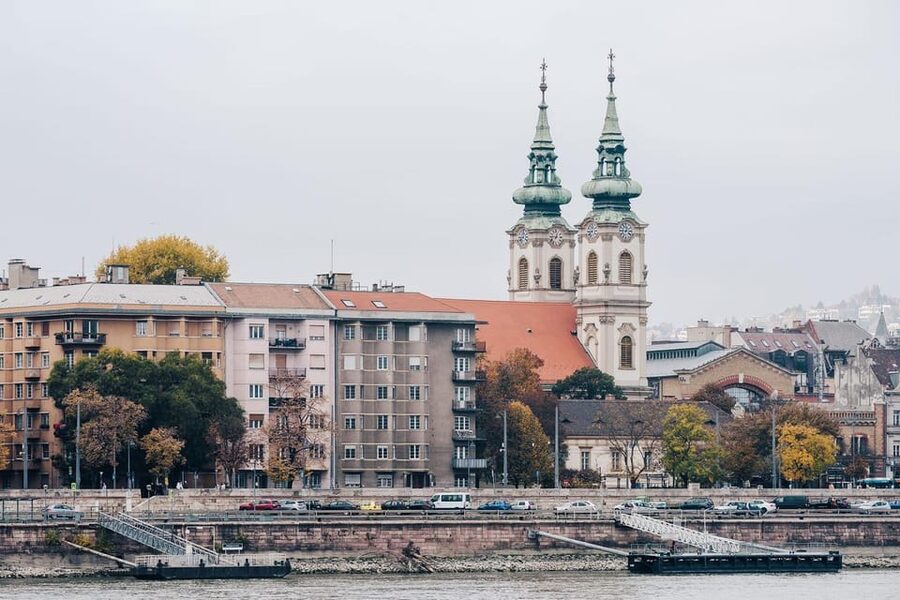 Budapest: Alternative Street Art & Jewish Tour - The $23 price and what you receive