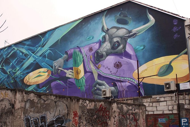 Budapest Urban Art - Private Street Art Tour with a Drink in a Ruin Bar - Who will get the most from this walk