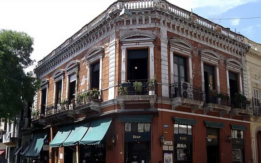 Buenos Aires Palermo Street Art Private Walking Tour - Key points at a glance
