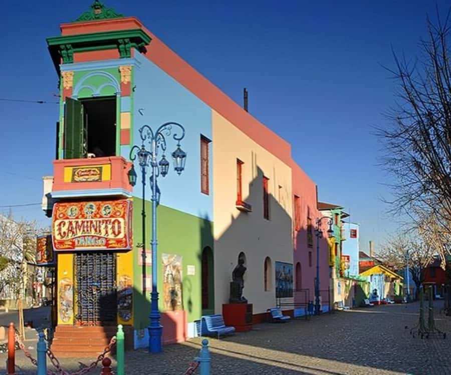 Buenos Aires Palermo Street Art Private Walking Tour - Recoleta and La Recoleta Cemetery