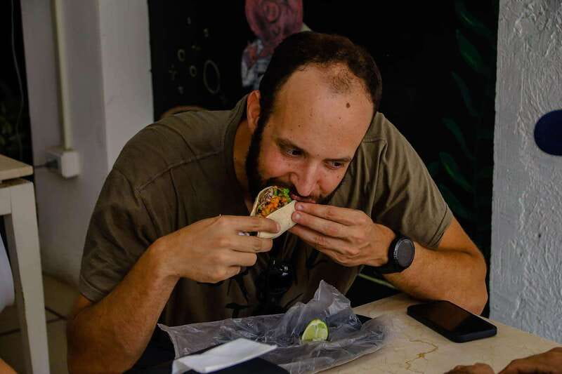 Cancun: 3-Hour Food Tour, Visit to the Market & Street Art - Fresh juices and a Mexican popsicle