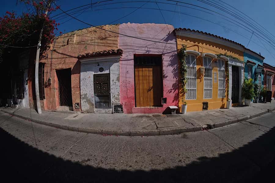 Cartagena: Graffiti Tour in Getsemani - What the murals say about Colombia