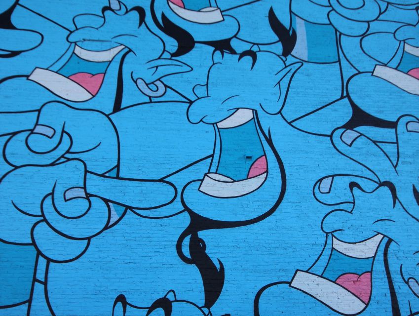 Chicago: Offbeat Guided Street Art Tour - Why Chicago street art works best on foot