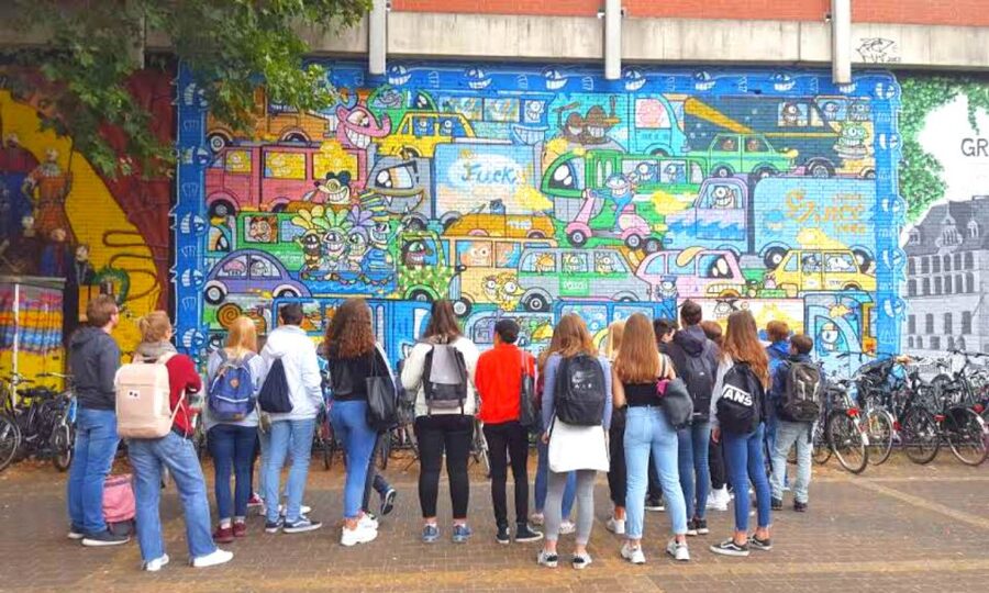 Cologne: Ehrenfeld District Street Art Walking Tour - Following murals, graffiti, and paintings through the district