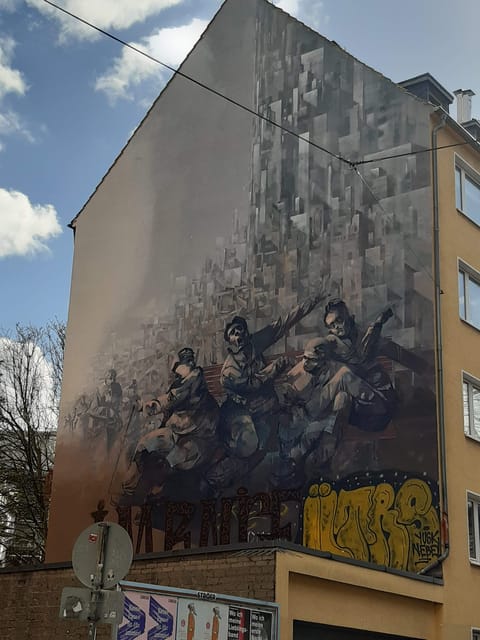 Cologne: Street Art Walking Tour Belgian Quarter - Walking comfort, weather, and access
