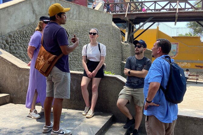 Colorful Barranco Tour and Street Art - The guides make the difference