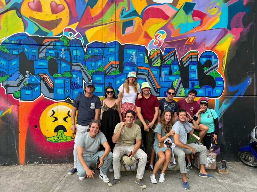 Complete Tour in Comuna 13: Graffiti, History and Street Delights - The outdoor escalators and the view from above