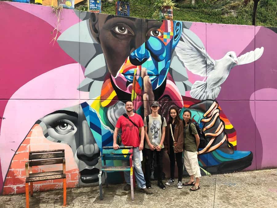Comuna 13 Neighborhood & Street Art Private Tour - Walking through Comuna 13
