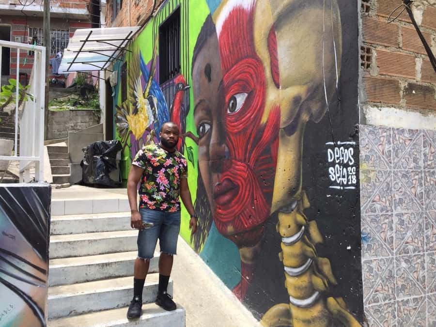 Comuna 13 Neighborhood & Street Art Private Tour - Who should book this four-hour outing?