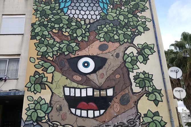 Discover Lisbon's Best Street Art - Practical details that affect your day