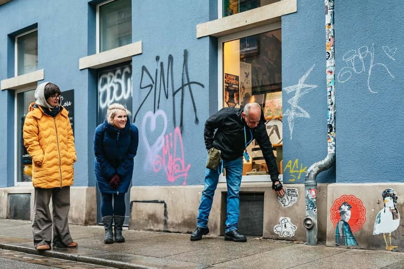 Dresden: Neustadt District Street Art Guided Walking Tour - Who should book this Neustadt walk?