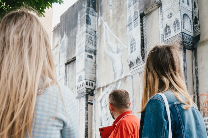 East End London Instagrammable Street Art and Graffiti Tour - Why this East London walk feels different from a gallery visit