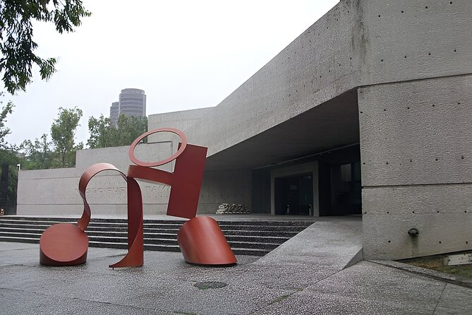 Explore Modern Art & Murals in Mexico City's Best Museums - What the guide adds to the day
